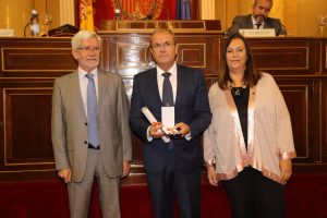 Monago Medalla AVT